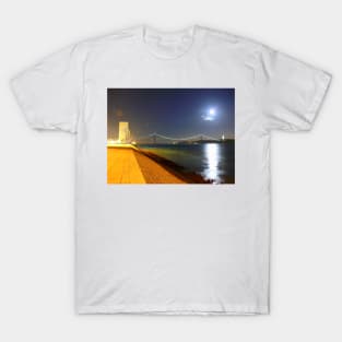 Summer night. Lisbon T-Shirt